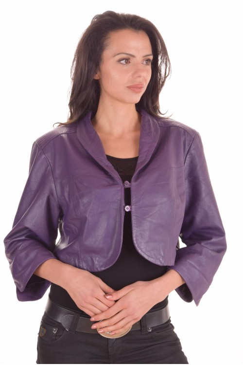 Лилаво кожено яке 44.00