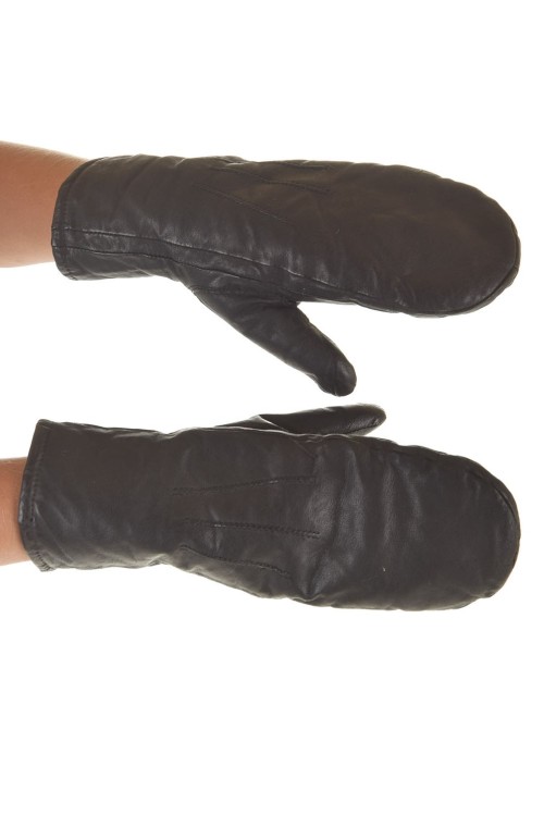 Дамски ръкавици от плътна кожа с мека и топла подплата 12.00