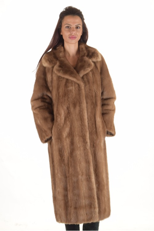 Великолепно дамско палто от норка 369.00