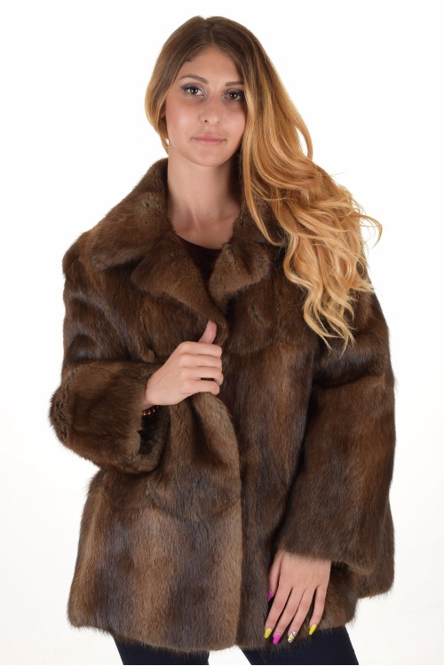 Чудесно дамско палто от естествен косъм 159.00