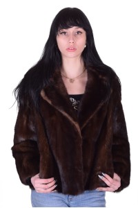 Кокетно дамско палто от естествен косъм