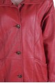 Червено яке от мека естествена кожа 64.00