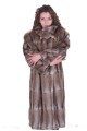 Елегантно дамско палто от естествен косъм 169.00