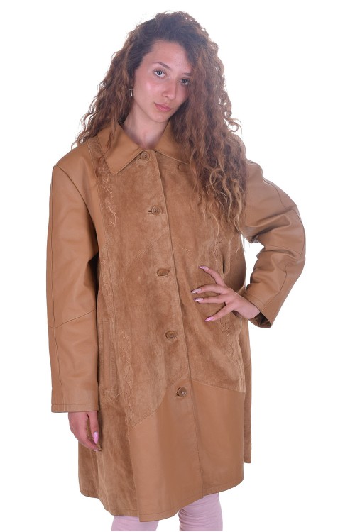 Бежово палто от естествена кожа 79.00