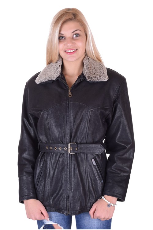 Кожено яке 39.00