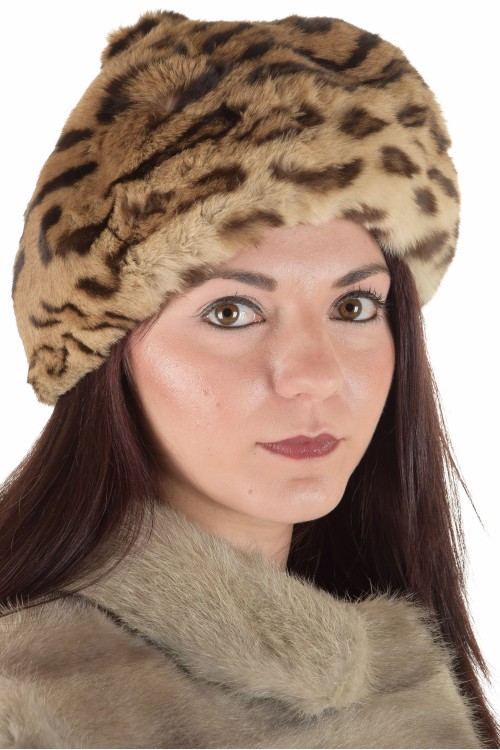 Екстравагантна дамска шапка от естествен косъм 39.00