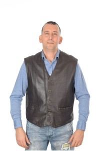 Тъмно кафяв мъжки елек от естествена кожа