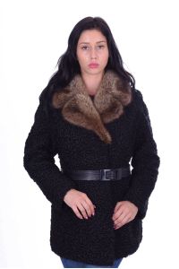 Стилно дамско кожено палто