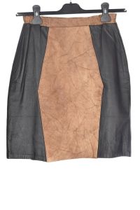 Красива пола от естествена кожа