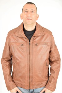 Елегантно кафяво яке от естествена кожа